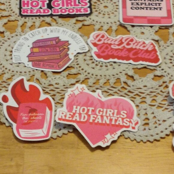 Smutty Book Lover's Stickers - for scrapbooks, computer book covers, crafts - Picture 5 of 9